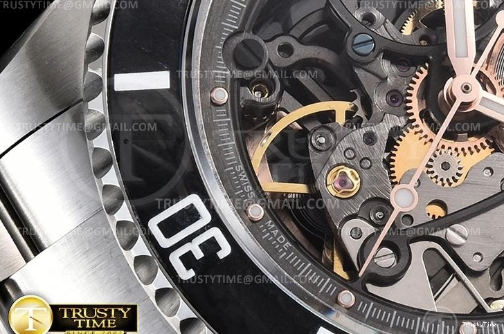 0101 ROLSUB0295B – Submariner Compact 1043